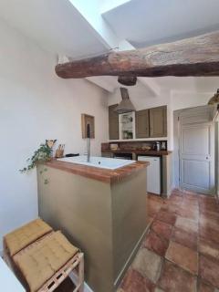 Appartement avec terrasse sur les toits classé 5* - LʼIsle-sur-la-Sorgue - 2