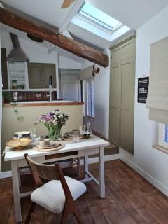 Appartement avec terrasse sur les toits classé 5* - LʼIsle-sur-la-Sorgue - 4