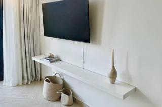 CozyArtStudio - Pool view / brand-new building JVC - Dubai - 6