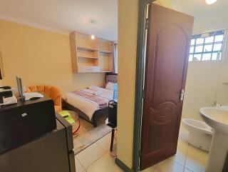 The Little Haven - Ample Parking, Views & Netflix - Kikuyu - 5