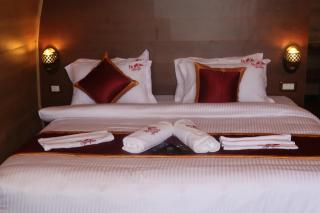 Royal Adventures - 3