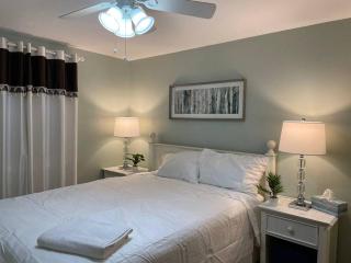 Gorgeous Williamsville Home in Central Location - 7