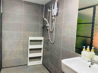 Cozy Home for 5 to 7 pax (Parking provided) - Petaling Jaya - 5