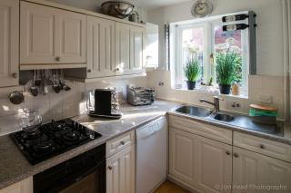 4 Bed Townhouse 2 mins from everything & 1 parking space! - Stratford-upon-Avon - 2