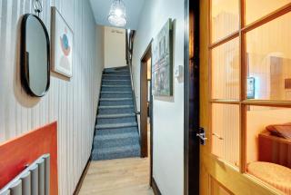 Newcastle CITY APT35,FREE STREET PARKING,4 BEDROOM HOUSE,8 SINGLE BEDS,FULL KITCHEN,ALL ROOMS WITH TVs,NETFLIX - 1