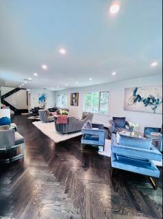Mountain Vista Luxury Retreat! - 4
