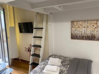 Serenity Loft Retreat in Central Athens - Atene - 9