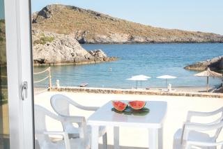 Beachfront Studio Kyma West ~ Crete's Hidden Gem - Kali Limenes - 2
