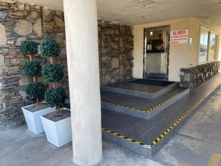 Grand Inn - Fullerton - 3