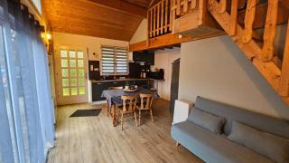 Gîte du Moulin - confort et nature - 2 chambres avec jardinet à Montgesoye, vallée de la Loue - 8