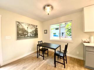 Creekside Cottage in the City - Portland - 4