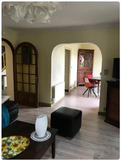 Chambre dans maison avec piscine - 1