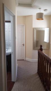 3 Bedroom 3 Bathroom House, Dublin - 4
