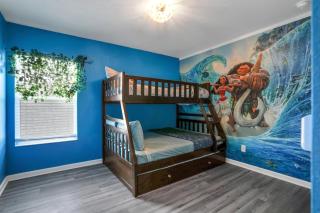 Themed Luxury 6BR Getaway with Resort Amenities - Orlando - 6