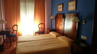 Hotel Iberia Plaza América - Cáceres - 1