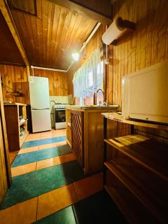 EL TEJUELERO Centro de Hornopirén y a Pocos Pasos de la Plaza - 2