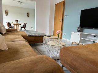 Ruhrpott Residenz - 3 Zimmer Suite - 70qm mit Balkon - Oberhausen - 9