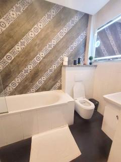 HOUSE EMAH - 5