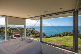 Nikau Estate, Oneroa - Be My Guest - Matiatia Bay - 2