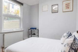 Folkestone Ramblers Rest - 2