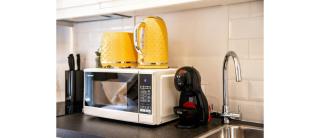 The *Best* Airbnb for Transport in London! Promise - Londres - 6