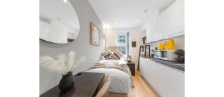 The *Best* Airbnb for Transport in London! Promise - 8
