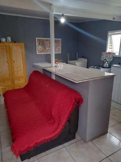 Casa 01 dorm. 05 min da praia perfeito p/ o verão - Capão da Canoa - 2