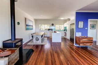 Whale House - Gracetown - 6