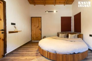 Casa Gaula with BBQ & Bonfire at Bhimtal by StayVista - Bhīm Tāl - 5
