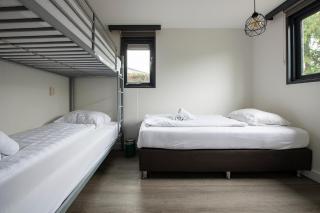 20, Nestled in the woods, Big Chalet and Garden! - 5