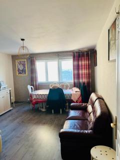 Booking - Clichy - 7