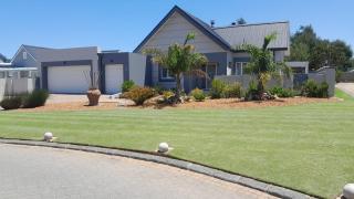 Albatross @ Kingswood - 0