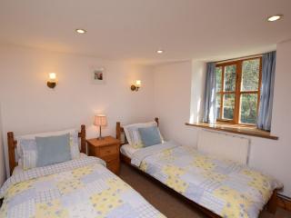 2 Bed in Merstone IC141 - - 5