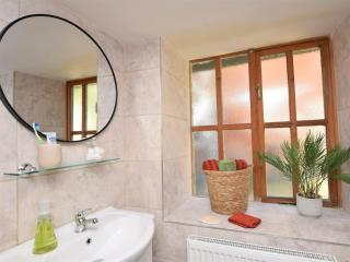 2 Bed in Merstone IC141 - - 3