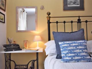2 Bed in Polruan PC042 - Fowey - 1