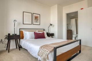 Tysons Corner 2br w pool fire pit nr mall WDC-810 - - 4