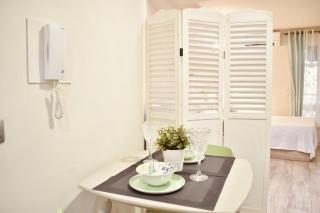 Estudio con encanto en el casco antiguo de Valencia - Valencia - 0