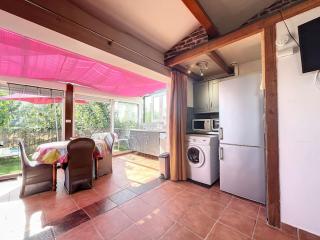 Coquet studio avec jolie vue dégagée - La Cadiere d'Azur - 4