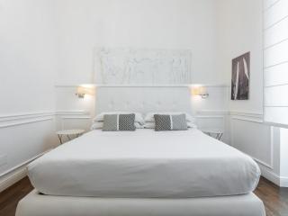 PLEY Cagliari Boutique Rooms - Cagliari - 3
