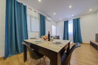 Sliema City Centre Apartments by ShortLetsMalta - Sliema - 5