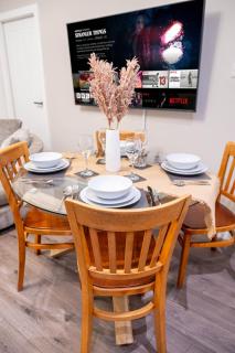 Charming 1-Bedroom Just 1 Mile from Morley Town Center in Leeds - Pudsey - 7