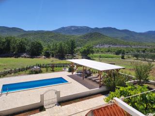 Holiday House Mila - Trnbusi - 8