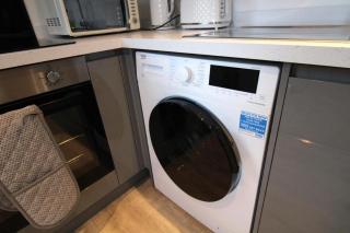 No.10 @ ShortStays Serviced apartments - 9