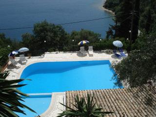 Kerasia Villas - 4 apartments & cottage - Kerasá - 0