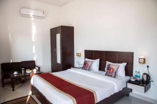 RANTHAMBHORE BAGH VALLEY - 8