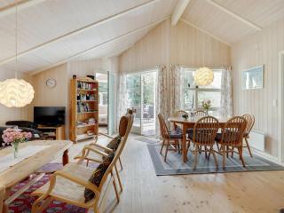 Holiday Home Bea - 300m from the sea by Interhome - Neksø - 1