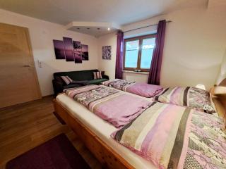 Apartment Alpina by Interhome - Finkenberg - 7