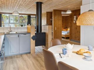 Holiday Home Gudrund - 250m from the sea by Interhome - Marielyst - 4