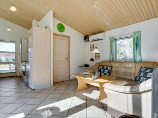 Holiday Home Gravers - 100m from the sea by Interhome - Marielyst - 2