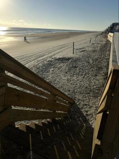 OCEAN FRONT Condo On The Beach - 6